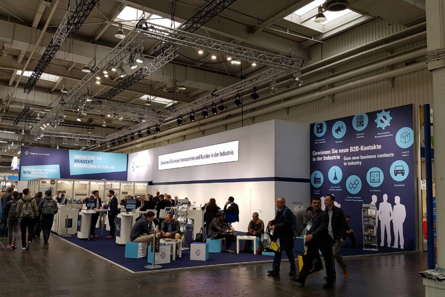 Vogel Business Media_Messestand (2)